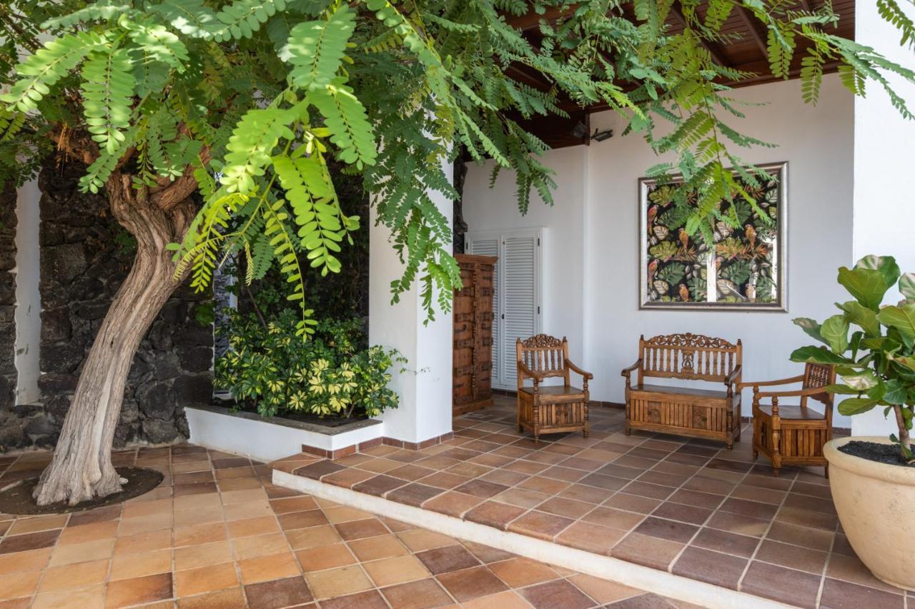 Nazaret Mansion Otel Costa Teguise Dış mekan fotoğraf